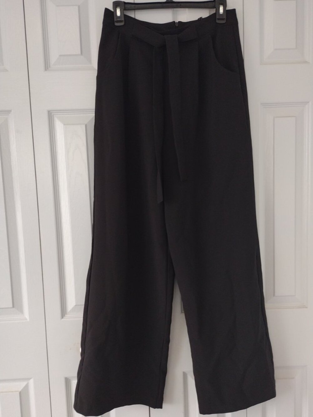 June & Hudson Wide leg Pleated Trousers Black - Size - Medium - NWT